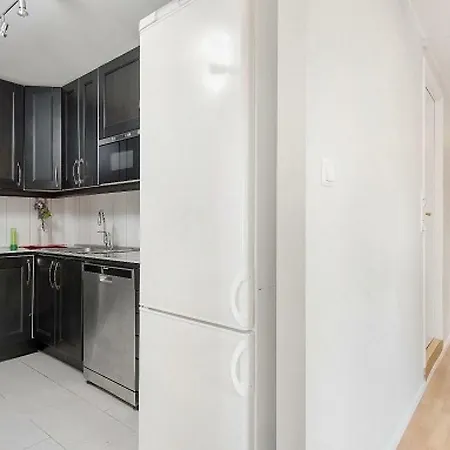 Three Bedroom In Oslo, Stromsveien 232 F *
