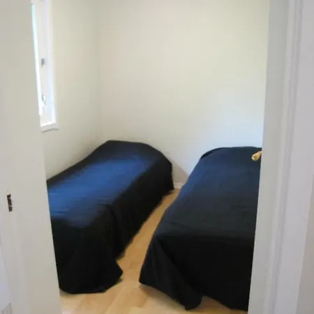 Three Bedroom In Oslo, Stromsveien 232 F Apartment *